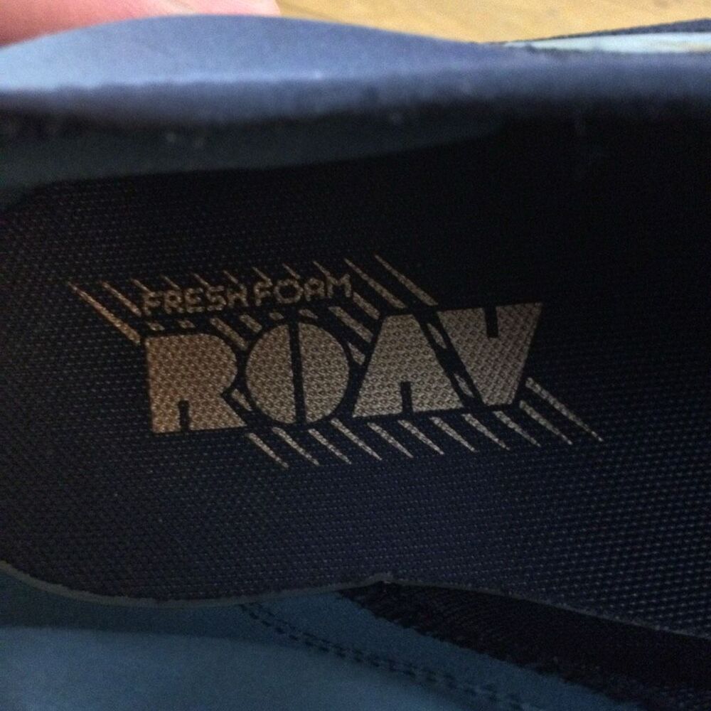 New Balance Fresh Foam Roav V1 Women's 9.5 navy - Picture 7 of 9